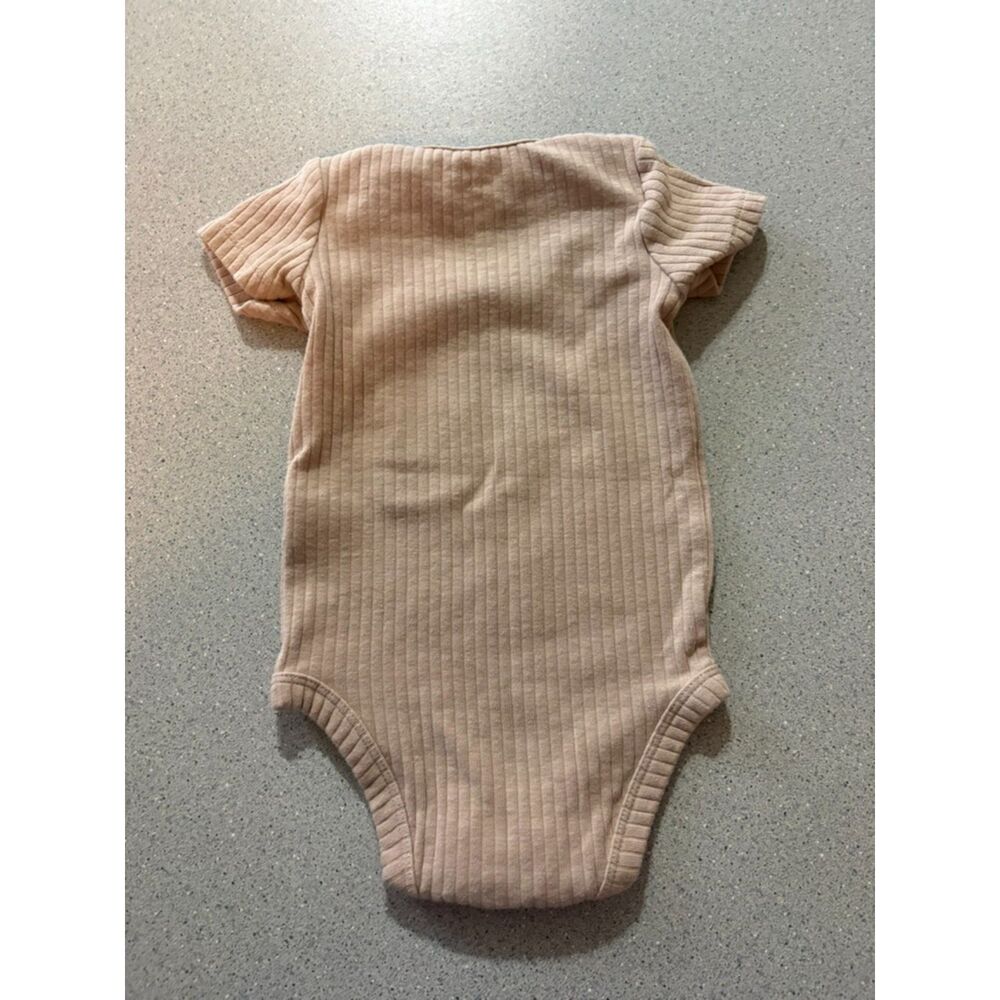 2 Carter's Bodysuits and 1 Pair of Leggings Size 3M *Never Worn - Picture 4 of 10